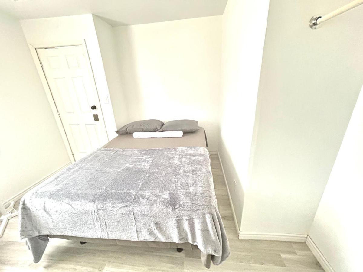 Aubin Paradise Housing Windsor Eksteriør billede